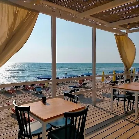 Brezza D'amare A Lovely In * Anzio